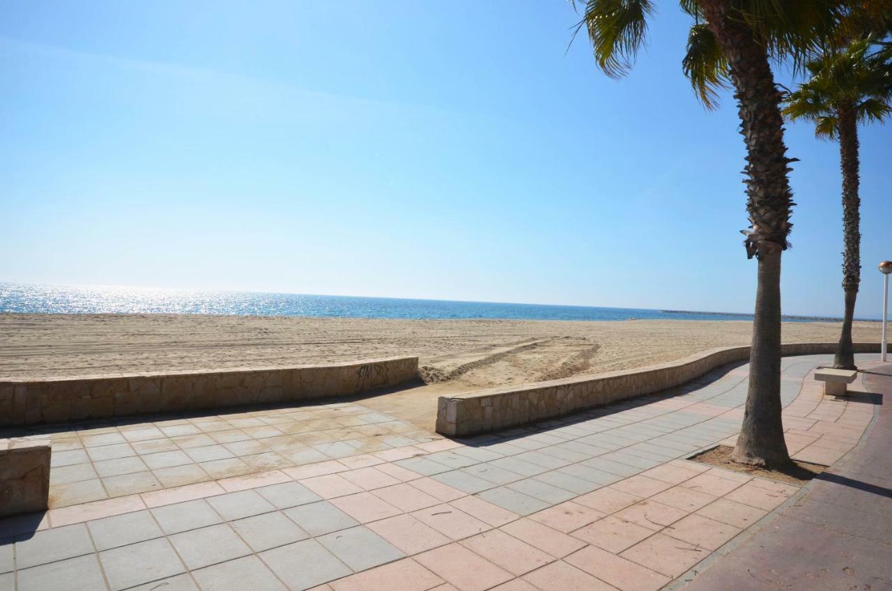 La Torre - Villa Rosamar Beach Cambrils Εξωτερικό φωτογραφία